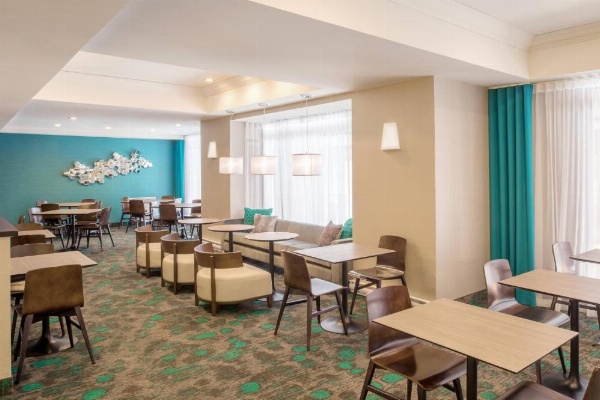 SpringHill Suites by Marriott Old Montreal image 20