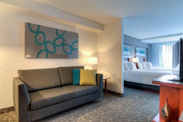 SpringHill Suites by Marriott Old Montreal image 6